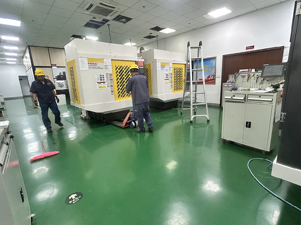 实验室设备搬运